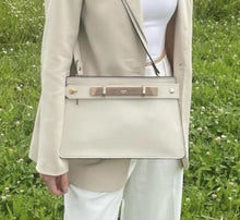 Charger l'image dans la galerie, Le sac à main Neva